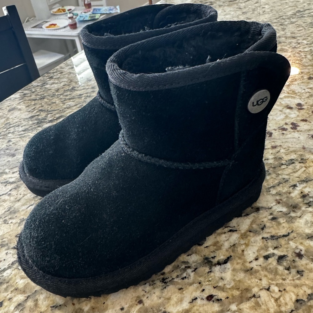 Toddler Size 9 Ugg Boots